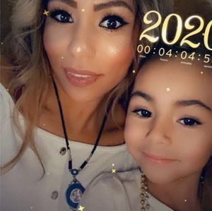 Meet your Posher, Elena